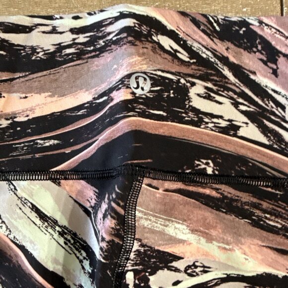 Lululemon Wunder Under HR Tight 25” Luxtreme SPLS Pink Black LW5BSNS Size 6 - Picture 4 of 5